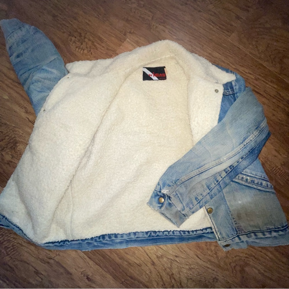 Vintage Jean Jacket! - Picture 7 of 8